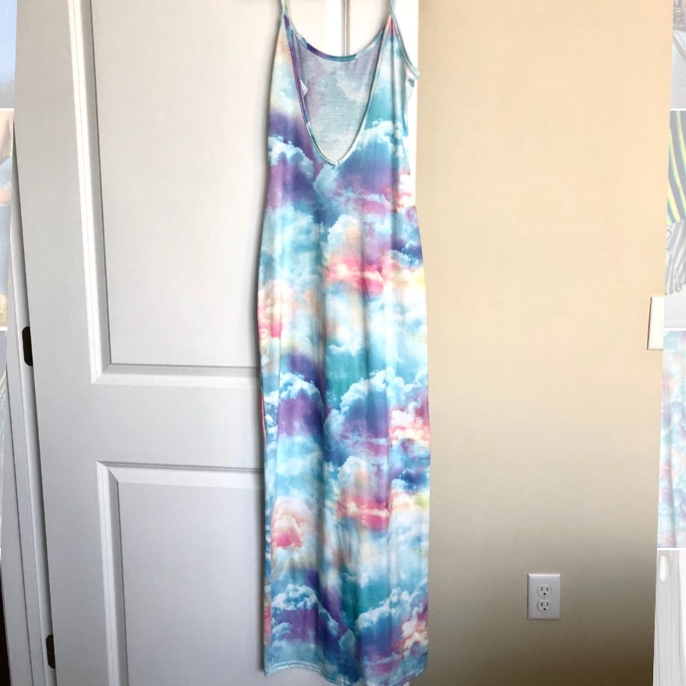 Backless colorful curve hugging maxi dress
